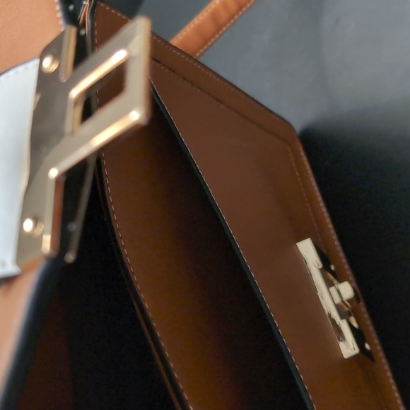 Scarleton Women's Brown Handbag/Satchel/Crossbody Bag. - Picture 12 of 16